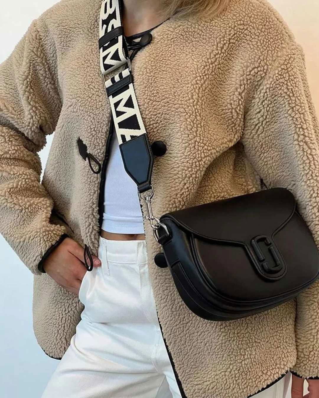 Casaco Apeluciado Winter - Velvet
