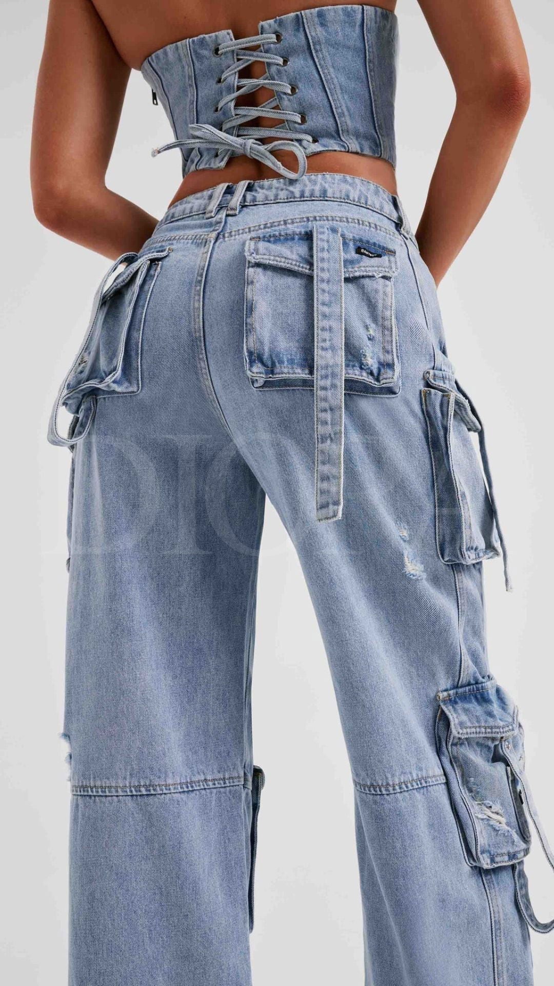 Conjunto Jeans de Cropped e Cargo Allure